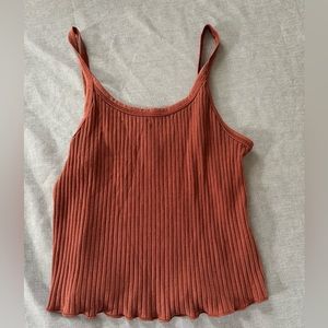Fitted Cropped Lettuce-Edge Rib-Knit Tank Top for Women